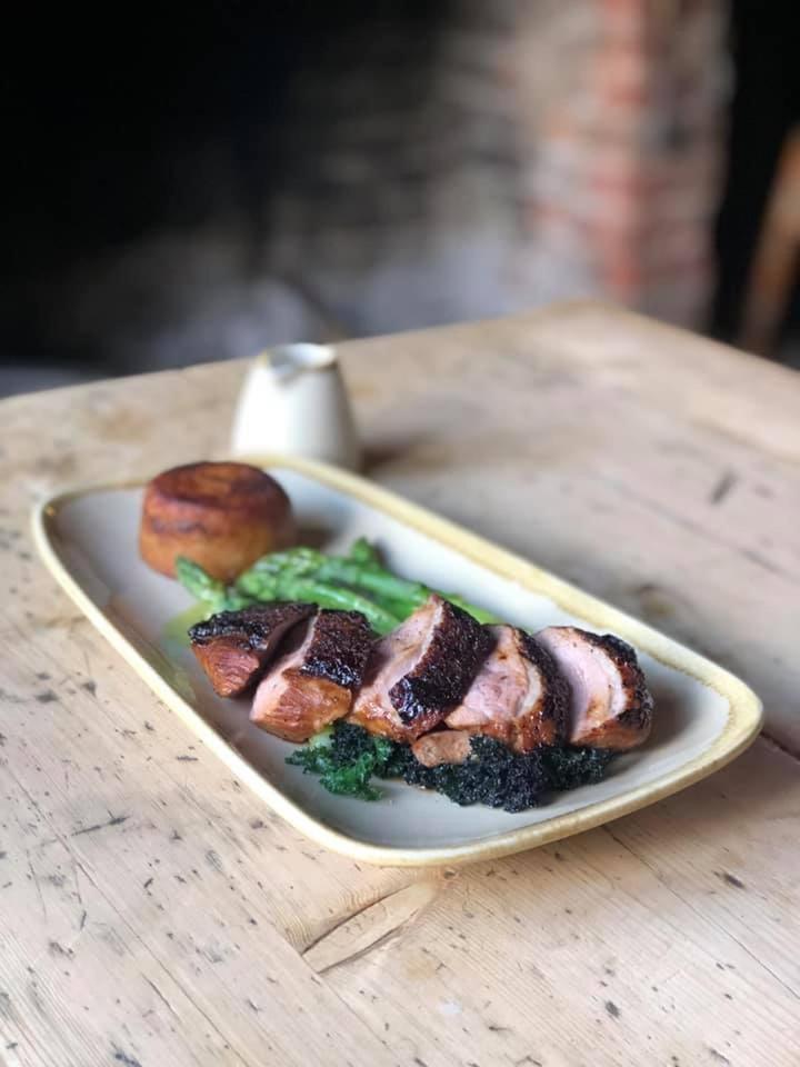מיידסטון The Black Horse Inn מראה חיצוני תמונה