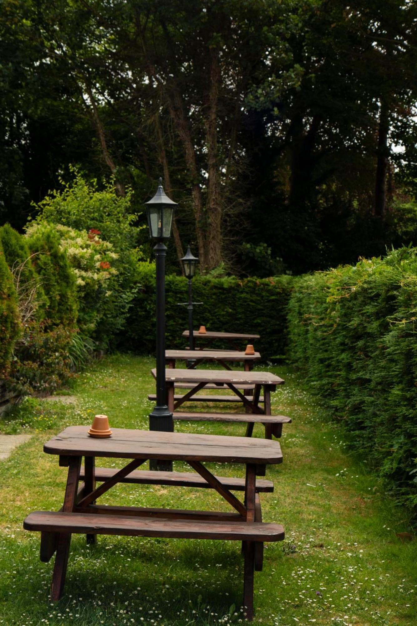 מיידסטון The Black Horse Inn מראה חיצוני תמונה